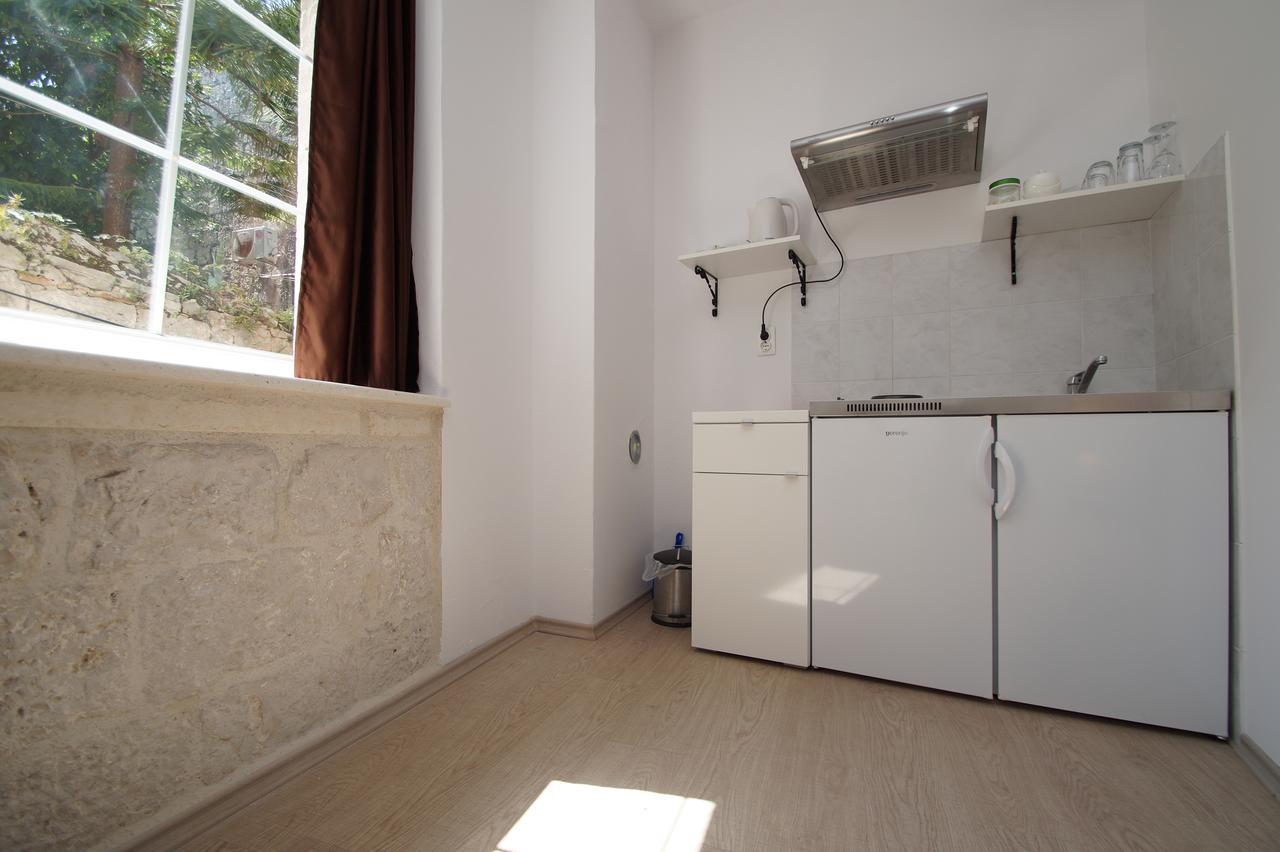 קורצולה White House Apartments מראה חיצוני תמונה